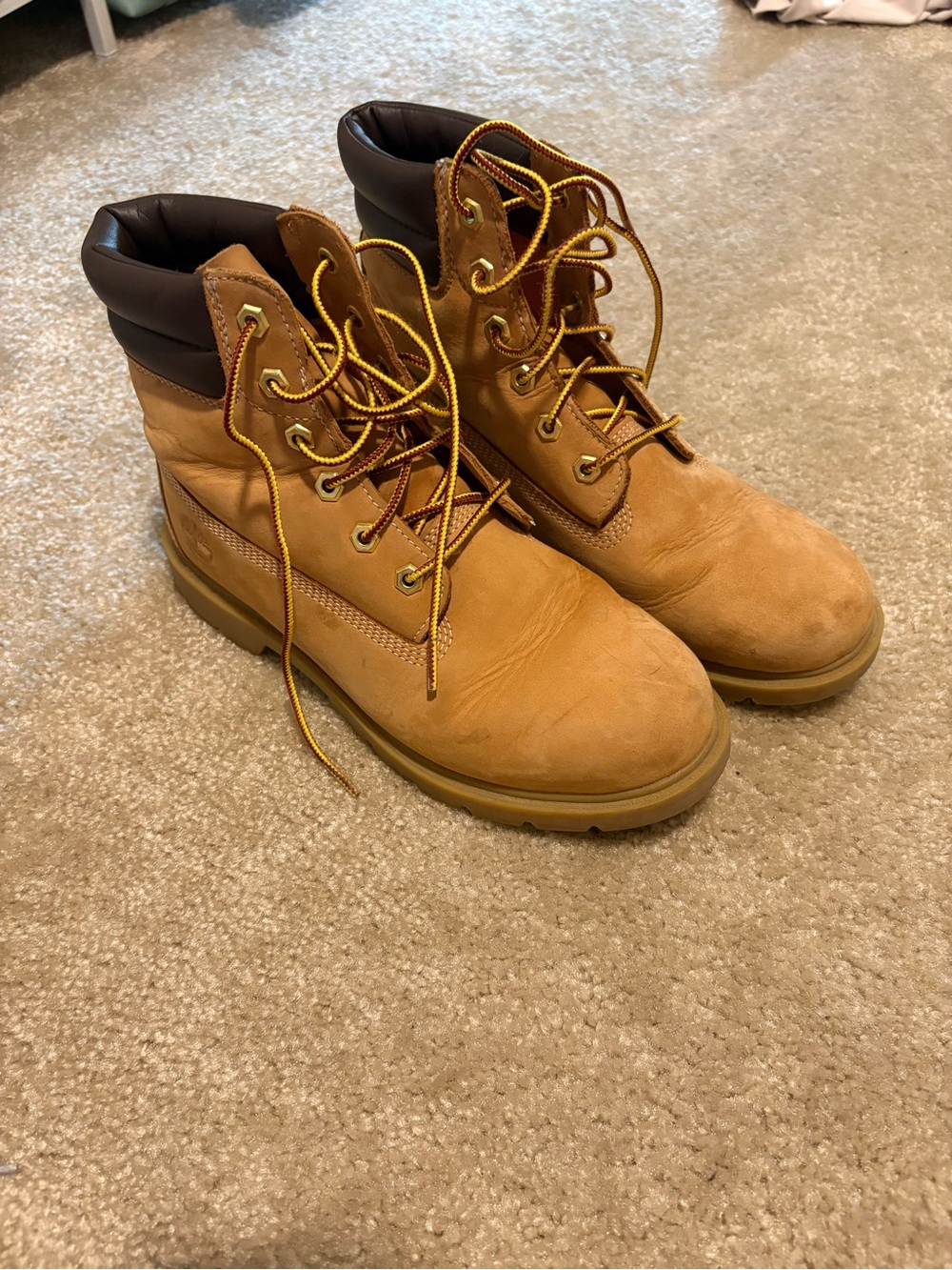 Women’s Tan Work Boots - Durable Outdoor Lace-Up